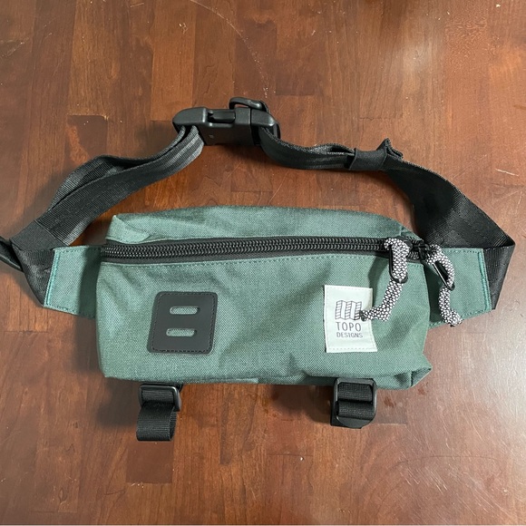 Green Fanny Pack - Picture 1 of 9